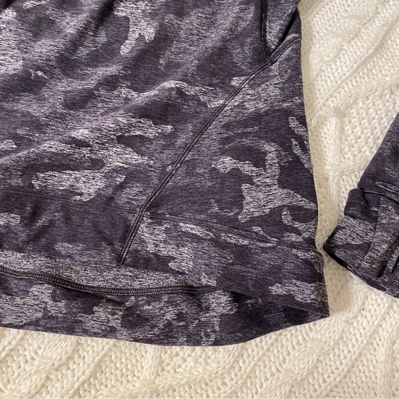 Lululemon Outrun the Elements 1/2 Zip Camo - Picture 6 of 11
